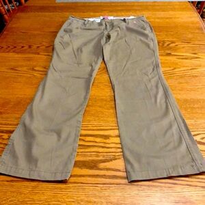 Vintage GLO Tailored Goods size 9 KHAKI